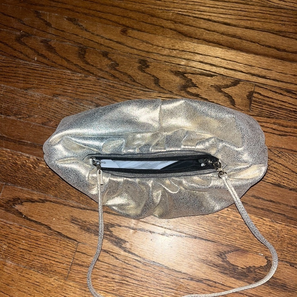 NEW Express Silver Mini Bag Modern Metallic with strap! - Picture 3 of 4